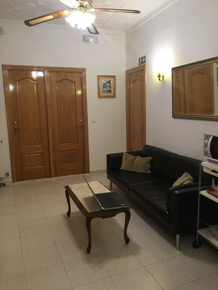 Hostal Lido Madrid Exterior foto